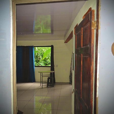 House La Rose Second Floor Apartman Manuel Antonio Kültér fotó